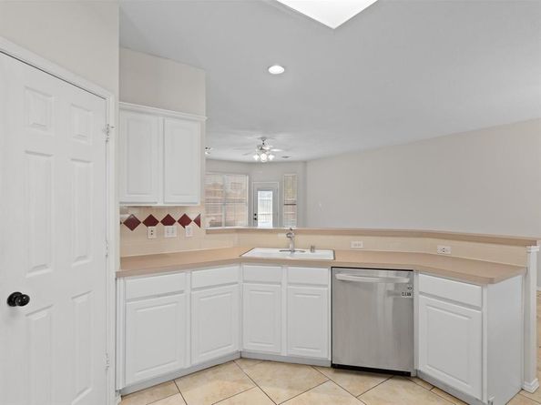 1813  Stewart Drive , Carrollton Texas 75010