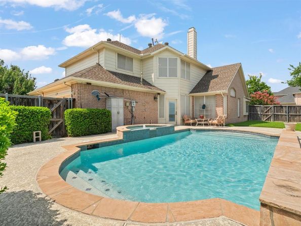 1813  Stewart Drive , Carrollton Texas 75010
