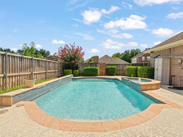 1813  Stewart Drive , Carrollton Texas 75010