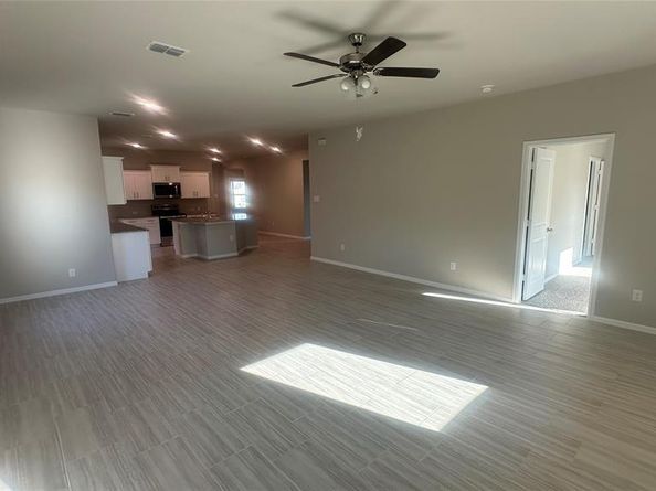 356  LUBBOCK Drive , Azle Texas 76020