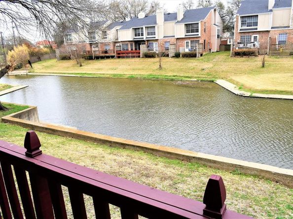 2320  Northlake Court , Irving Texas 75038
