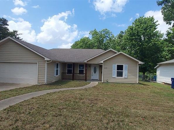 317  Washington Street , Garland Texas 75040