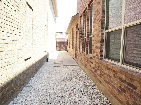 2467  Embleton Drive , Lewisville Texas 75067