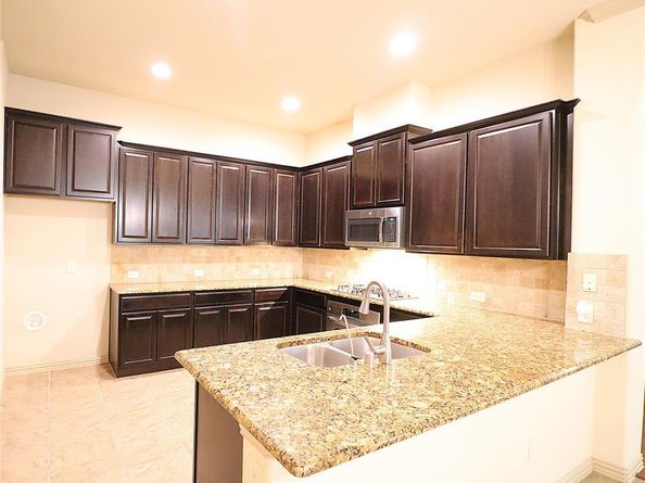 2467  Embleton Drive , Lewisville Texas 75067