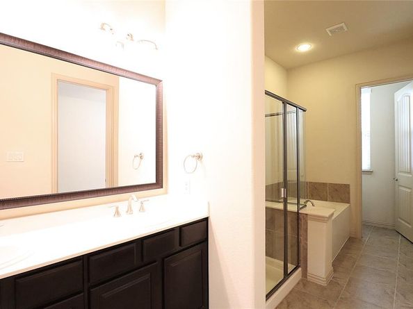 2467  Embleton Drive , Lewisville Texas 75067