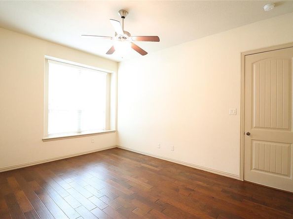2467  Embleton Drive , Lewisville Texas 75067