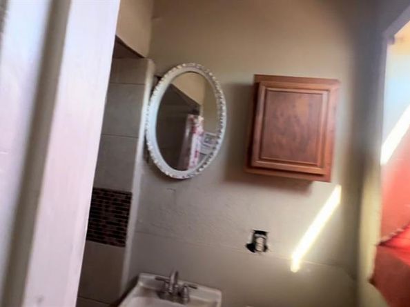 3641  Travis  , Fort Worth Texas 76110