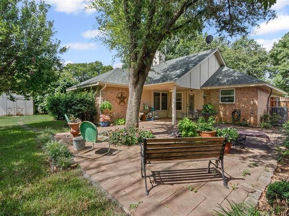 9013  Topperwind Court , Fort Worth Texas 76134