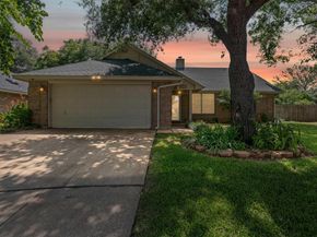 9013  Topperwind Court , Fort Worth Texas 76134