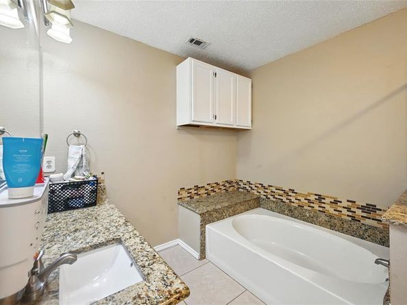 7741  Misty Ridge Drive N, Fort Worth Texas 76137