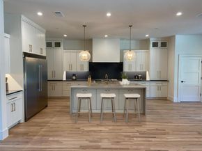 4074 S Better Drive , Dallas Texas 75229