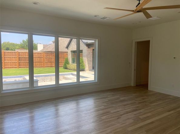 4074 S Better Drive , Dallas Texas 75229