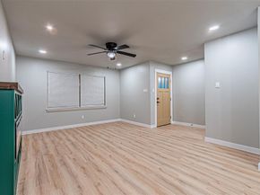 608  Laurel Street , Lancaster Texas 75134