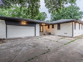608  Laurel Street , Lancaster Texas 75134
