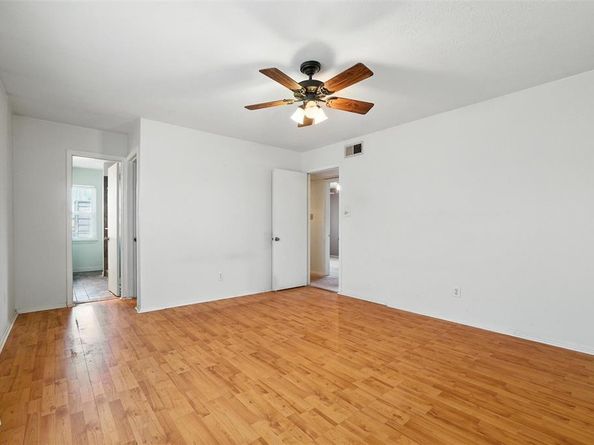 4128  Staghorn Circle S, Fort Worth Texas 76137