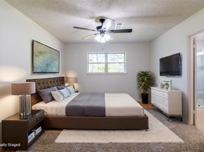 6192  Wrigley Way , Fort Worth Texas 76133