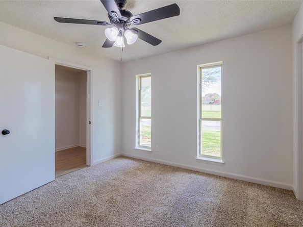 6192  Wrigley Way , Fort Worth Texas 76133