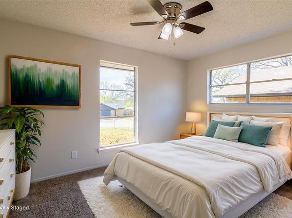 6192  Wrigley Way , Fort Worth Texas 76133