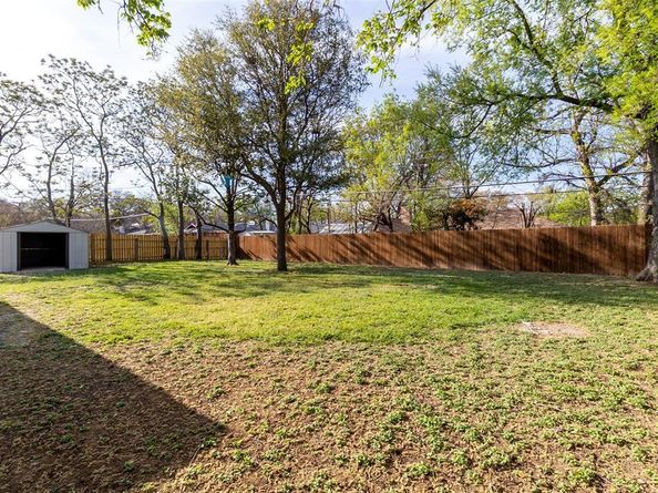6192  Wrigley Way , Fort Worth Texas 76133
