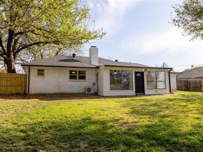 6192  Wrigley Way , Fort Worth Texas 76133