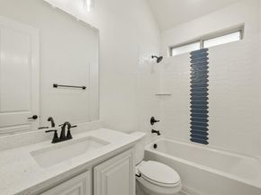 809  Turnbull Avenue , Fort Worth Texas 76247