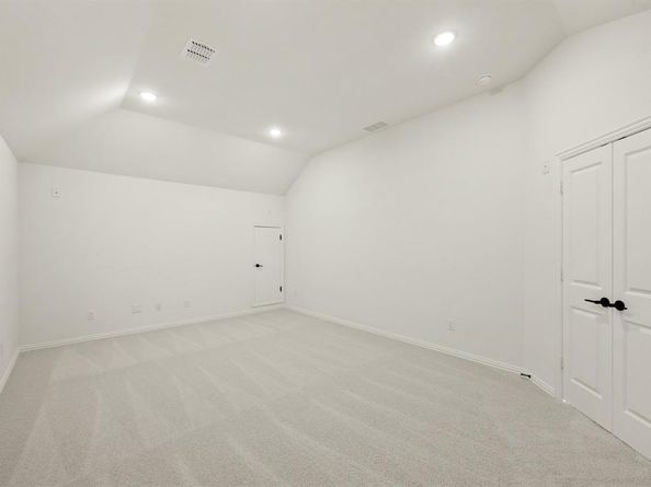 809  Turnbull Avenue , Fort Worth Texas 76247