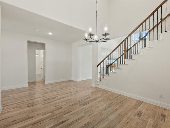 809  Turnbull Avenue , Fort Worth Texas 76247