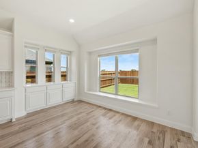 809  Turnbull Avenue , Fort Worth Texas 76247