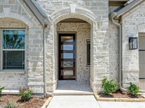 809  Turnbull Avenue , Fort Worth Texas 76247