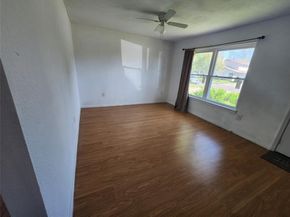 2931 W 11th Street , Irving Texas 75060
