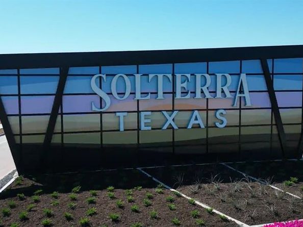 1821  Jade Forest Lane , Mesquite Texas 75181