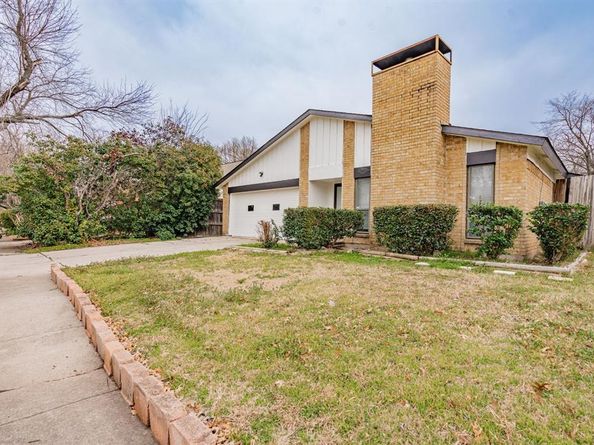 10906  Listi Drive , Dallas Texas 75238