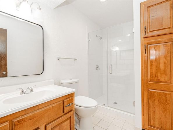 10906  Listi Drive , Dallas Texas 75238