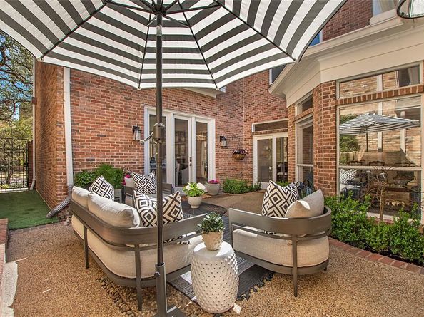 7615  Marquette Street , Dallas Texas 75225