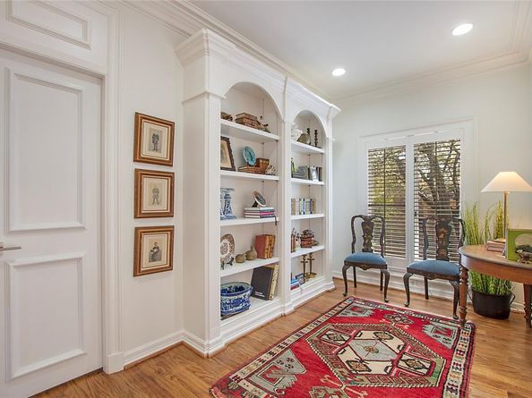 7615  Marquette Street , Dallas Texas 75225