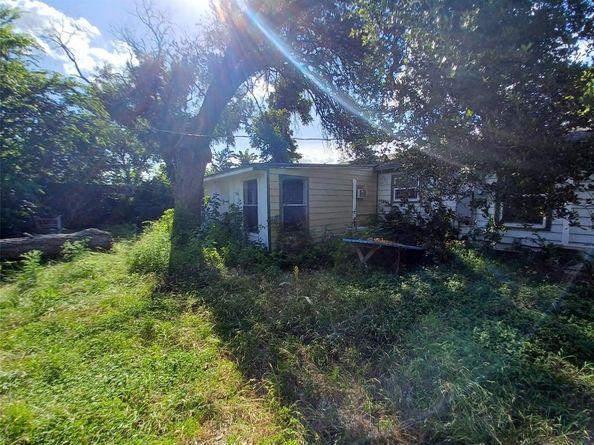 1652  Murray Drive , Garland Texas 75042