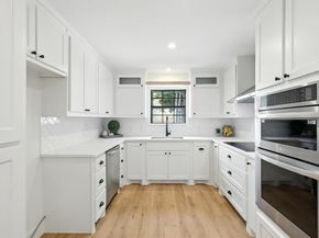2143  Kessler Court  38, Dallas Texas 75208