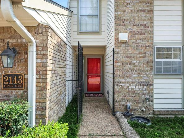 2143  Kessler Court  38, Dallas Texas 75208