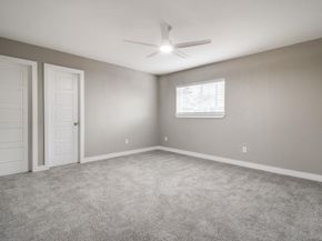 2617  birmingham Avenue , Dallas Texas 75215