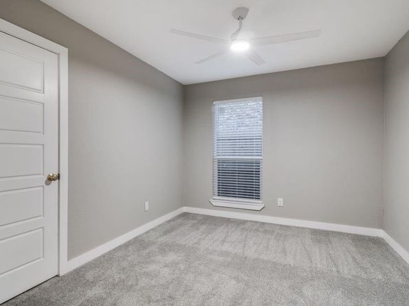 2617  birmingham Avenue , Dallas Texas 75215
