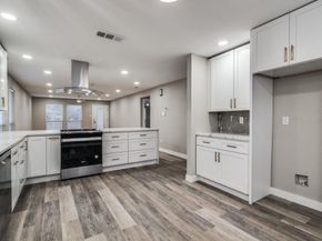 2617  birmingham Avenue , Dallas Texas 75215