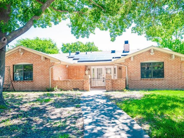 146 S Crestwood Boulevard , DeSoto Texas 75115