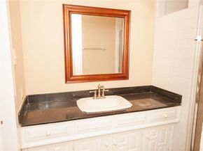 146 S Crestwood Boulevard , DeSoto Texas 75115
