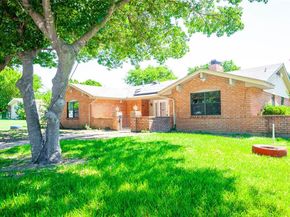 146 S Crestwood Boulevard , DeSoto Texas 75115