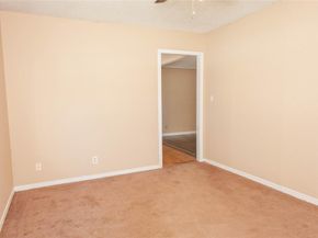 146 S Crestwood Boulevard , DeSoto Texas 75115