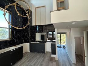 1401  Seegar Street , Dallas Texas 75215