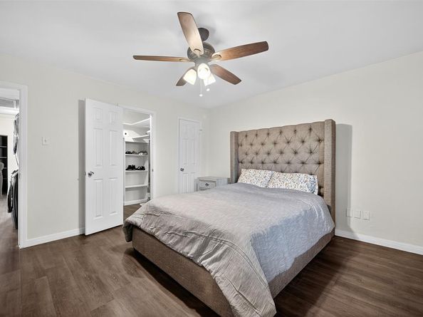 3609  Parkridge Drive  204, Dallas Texas 75234