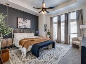 907  City Side Lane , Dallas Texas 75201