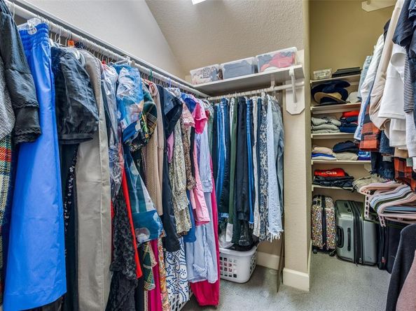 907  City Side Lane , Dallas Texas 75201