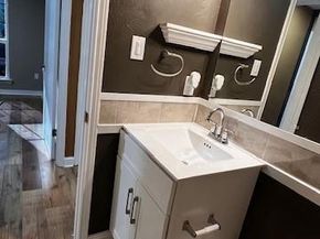 2840  Patricia Lane   104, Garland Texas 75041